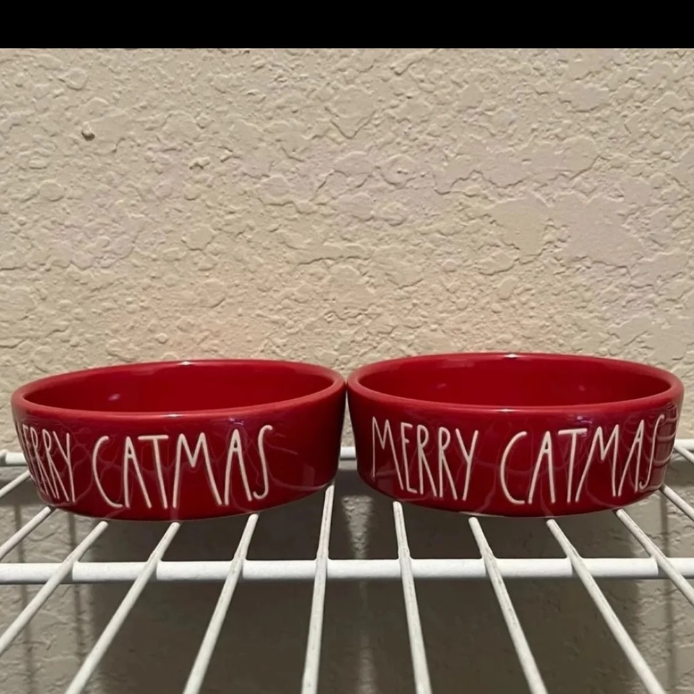 Rae Dunn “Merry Catmas” Cat Pet Bowls Set Of 2 Red Bowls
